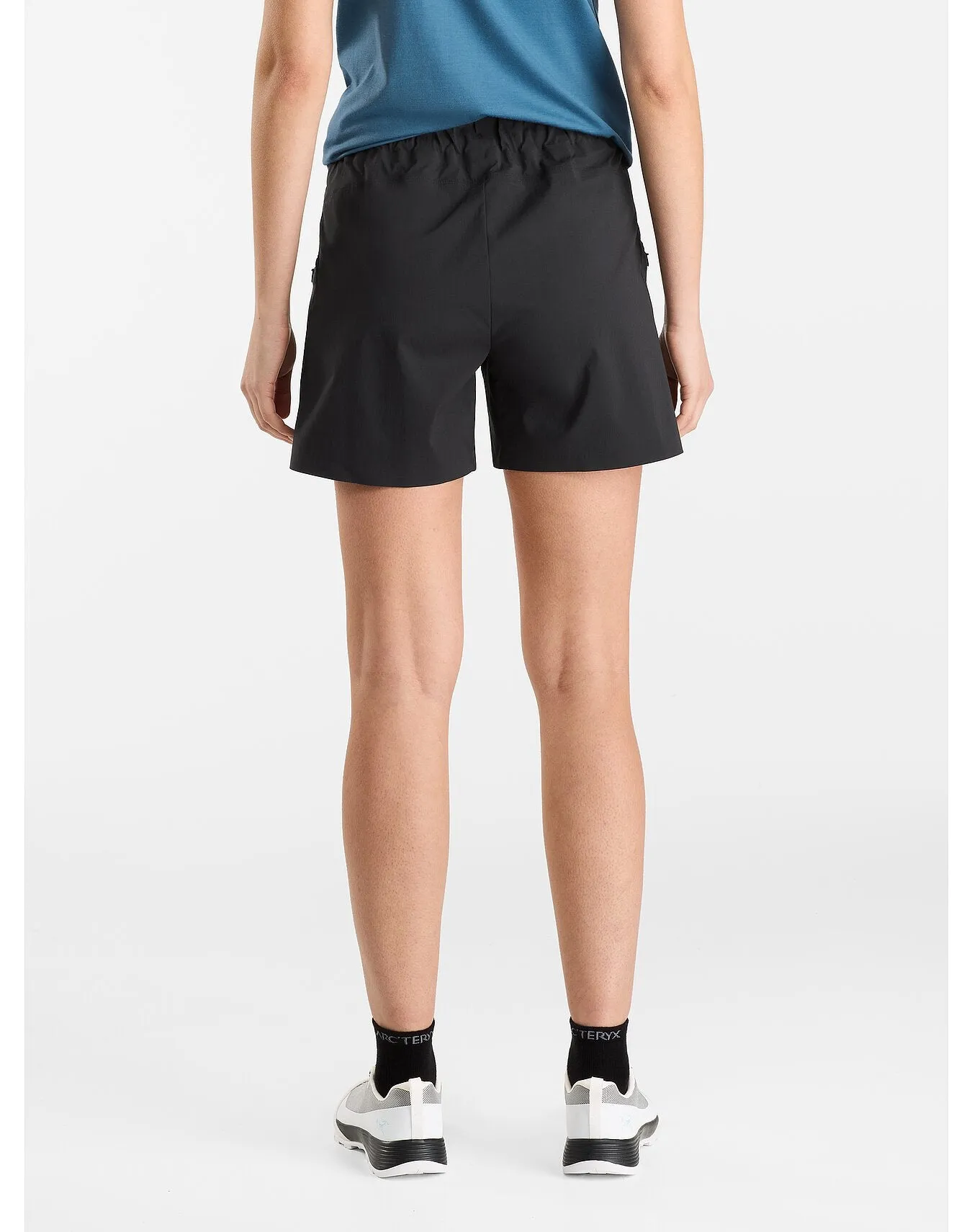 Aestas Short Women's