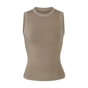 OUTDOOR BASICS CREW NECK TANK | DESERT