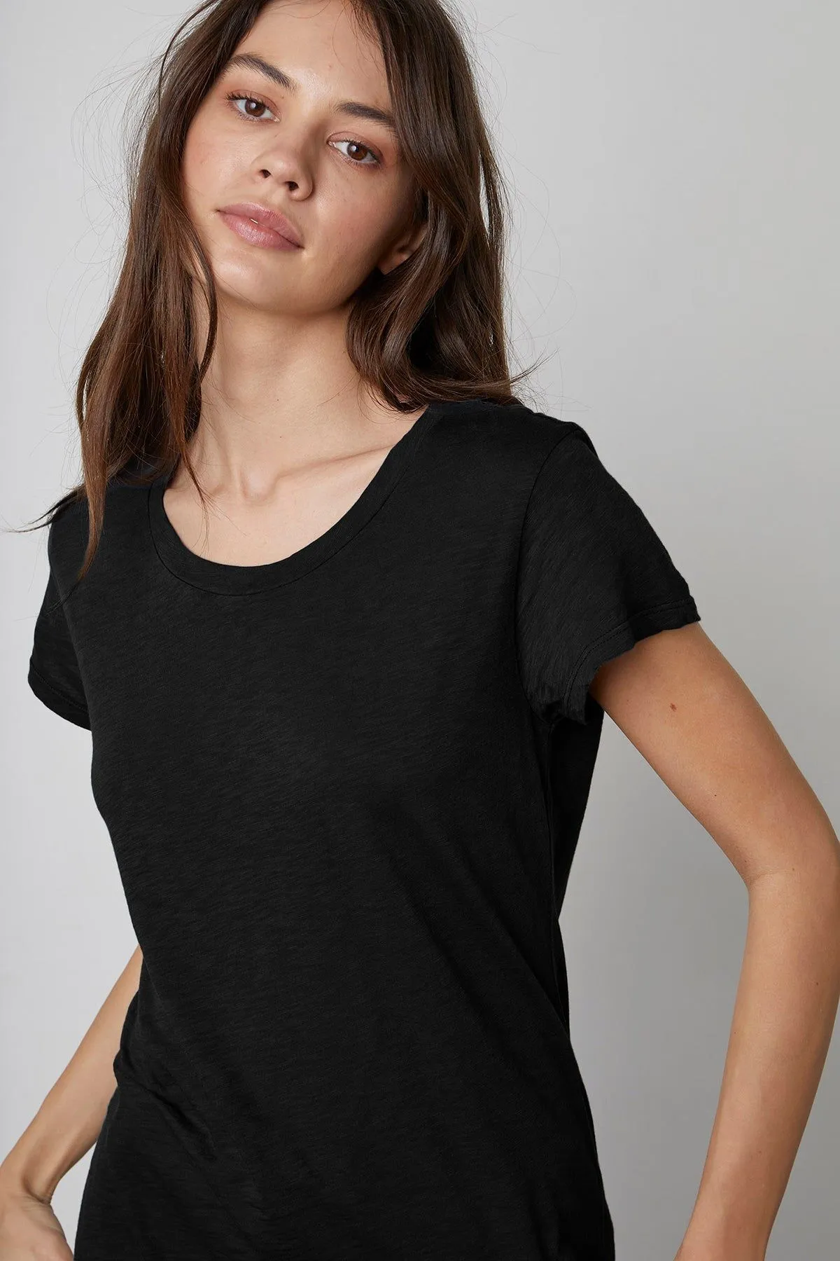 Velvet by Graham & Spencer Odelia Short Sleeve Crew Neck Tee | Black